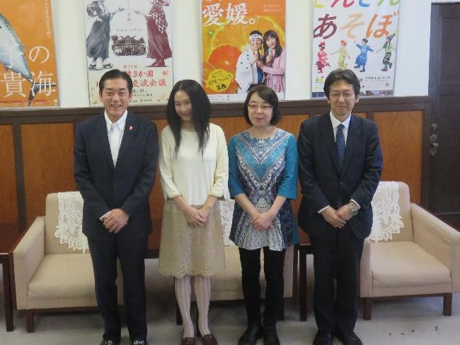 10月25日（金曜日）女優　浅野温子氏らの訪問（県庁）の画像