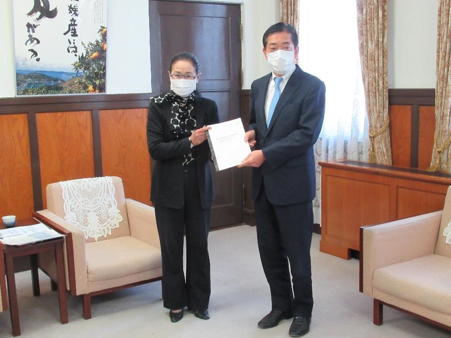 3月23日（火曜日）愛媛県男女共同参画会議会長の訪問（県庁）の画像