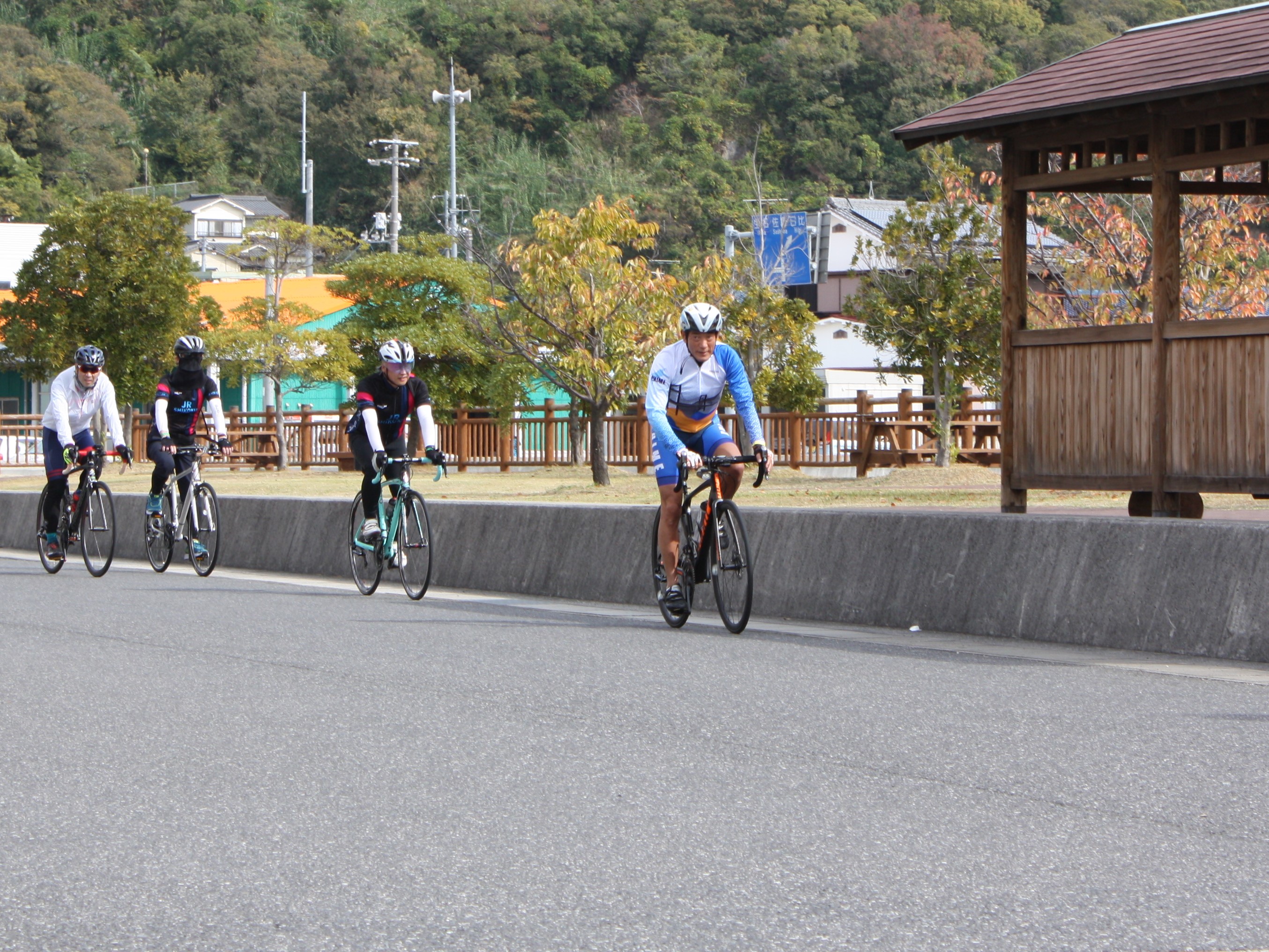 11月6日（土曜日）県内経済人らと上島町サイクリング（上島町）の画像
