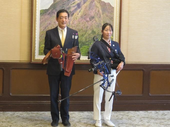 12月2日（木曜日）東京2020パラリンピック出場の永野美穂選手の訪問（県庁）の画像