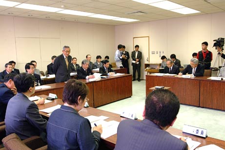 5月12日（水曜日）愛媛県産業廃棄物税検討会（県庁）の画像