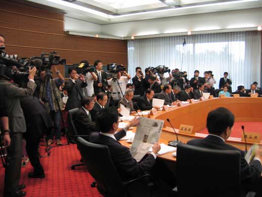 11月11日（木曜日）全国知事会議（東京都）の画像