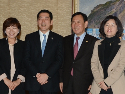 2月27日（水曜日）韓国京畿道議会愛媛県親善議員連盟の訪問（県庁）の画像