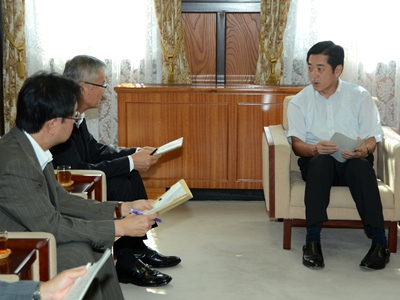 7月16日（火曜日）四国電力原子力本部長との会談（県庁）の画像