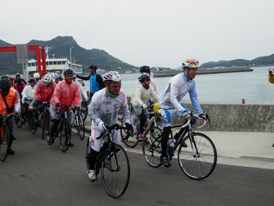 4月20日（日曜日）ガルーダ・インドネシア航空関係者ら訪問団との上島・ゆめしま海道サイクリング（上島町）の画像