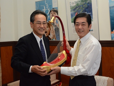 10月14日（火曜日）駐ミャンマー日本国大使の訪問（県庁）の画像