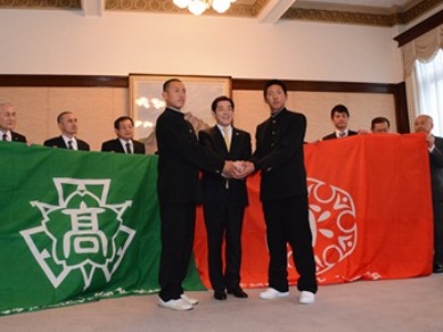 3月3日（火曜日）選抜高等学校野球大会出場校に対する愛媛県応援旗贈呈式（県庁）の画像