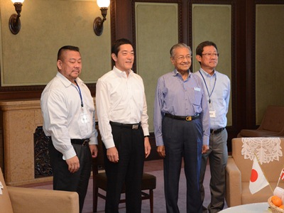 5月25日（月曜日）マレーシア元首相マハティール氏らの訪問（県庁）の画像
