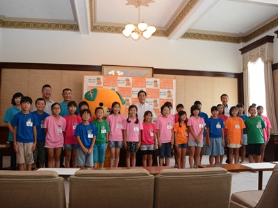 8月10日（月曜日）うわじま子ども観光大使らの訪問（県庁）の画像