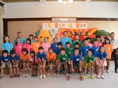 8月25日（木曜日）うわじま子ども観光大使らの訪問（県庁）の画像