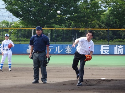 8月5日（土曜日）全日本女子硬式野球選手権大会始球式（松山市）の画像