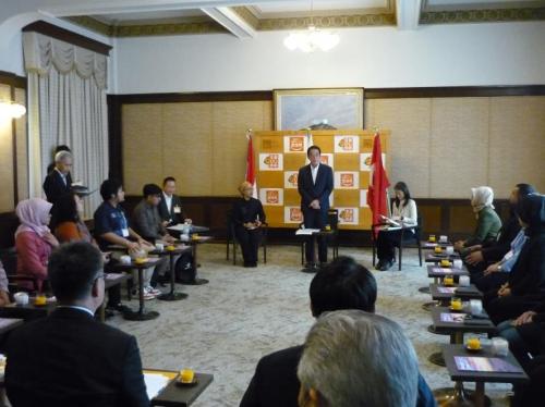 11月17日(月曜日)国際労働財団招聘事業海外視察団らの訪問(県庁)