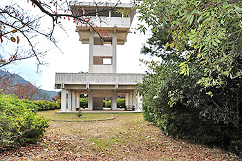 image:Houshuuji Temple on Tagamisan Lookout Point