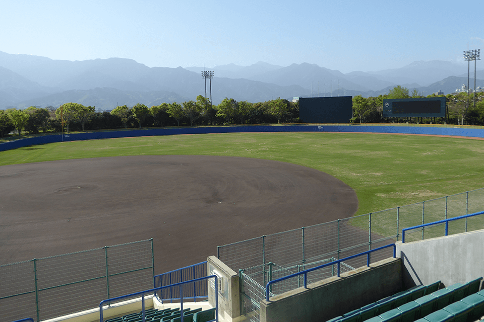 西条市ひうち球場