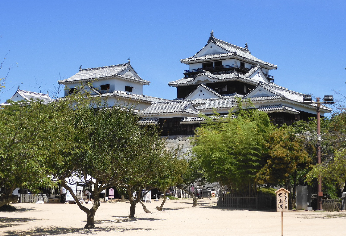 松山城
