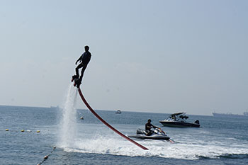 Gogoshima Island Flyboard at Aikogahama (Gogoshima Island)験