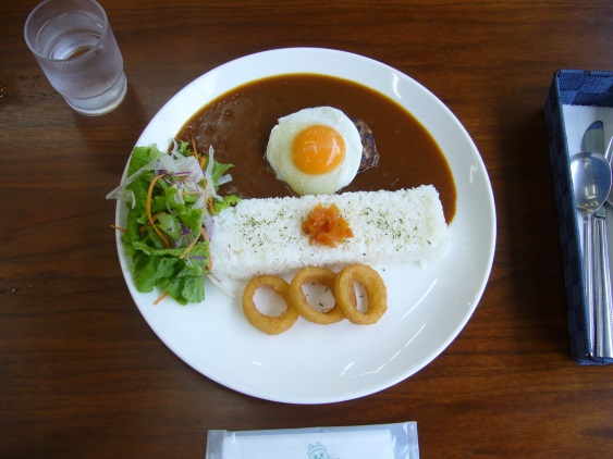 ダムカレー