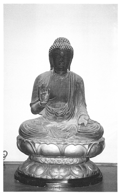 木造釈迦如来坐像（西法寺）の画像