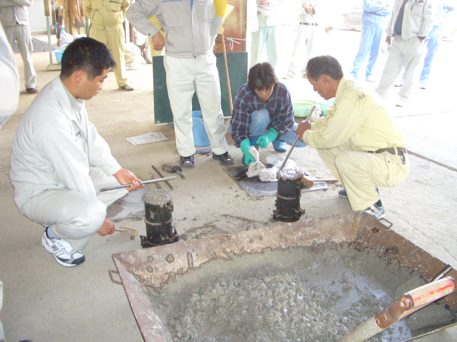 生コンクリートのスランプ・空気量・単位水量の実測及び打設時の品質管理の留意点の説明の画像