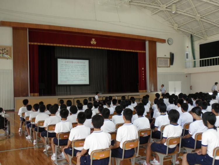 H25城辺中学校1