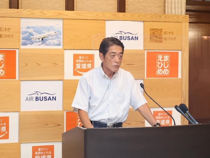 9月13日（水曜日）松山－釜山線の就航決定に関する臨時記者発表（県庁）