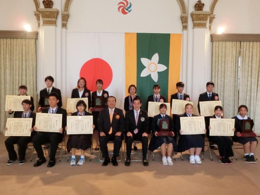 11月15日（金曜日）愛顔のえひめ知事表彰式（県庁）の画像