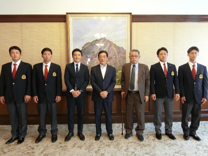 5月25日（水曜日）松山大学硬式野球部選手、監督らの訪問（県庁）の画像
