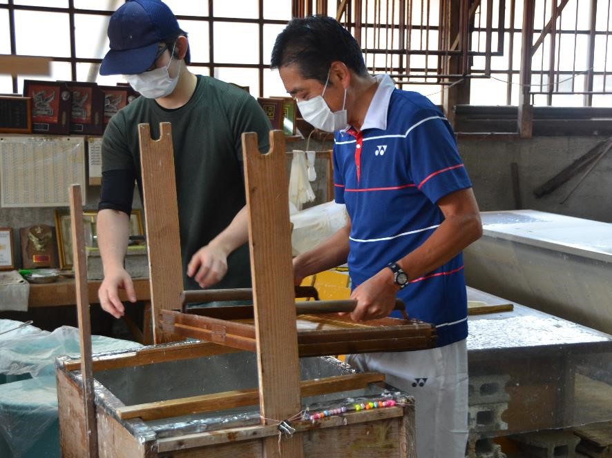 6月17日（金曜日）えひめ南予きずな博体験プログラム「手漉き和紙体験」（内子町）の画像
