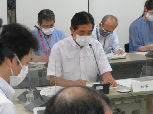 8月24日（水曜日）愛媛県・20市町合同新型コロナウイルス感染症対策本部会議（テレビ会議）（県庁）の画像