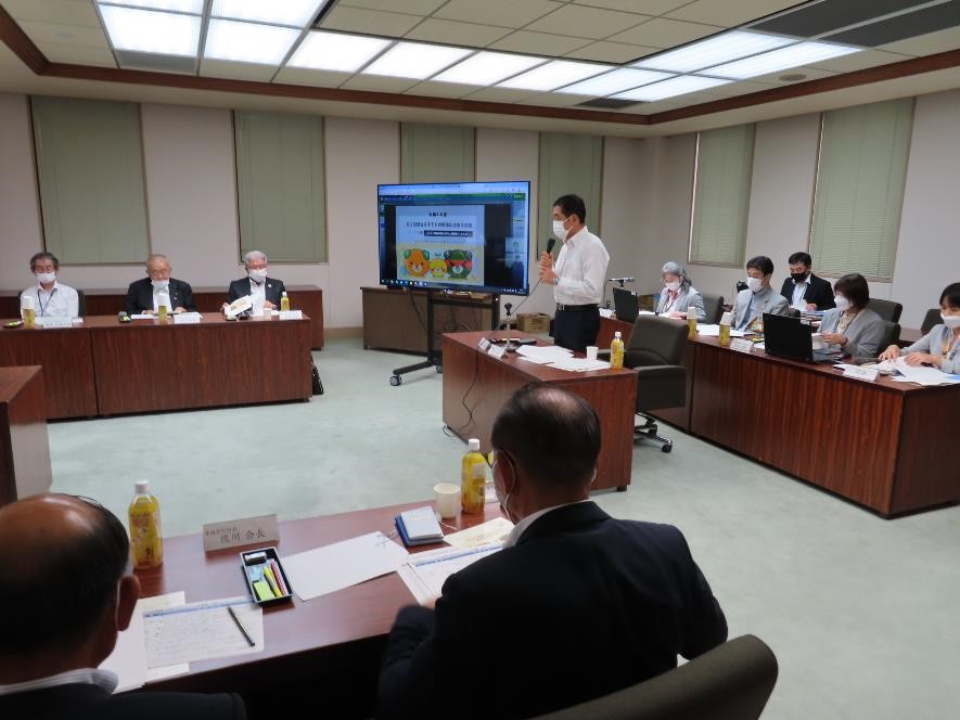 10月11日（火曜日）愛媛県子どもの愛顔応援県民会議（県庁）の画像