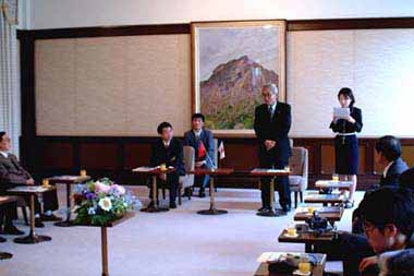 4月24日（水曜日）中国宣城市友好団体訪問団の表敬