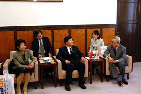 5月28日（火曜日）中国・撫順市友好経済代表団の訪問（県庁）の画像