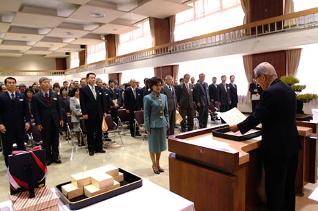 2月20日（木曜日）愛媛県職員等表彰式(県庁）の画像