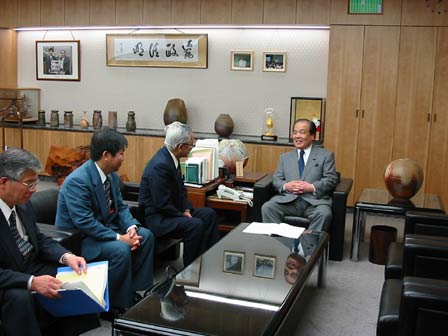 7月24日（木曜日）平成16年度重要施策要望（東京都）の画像