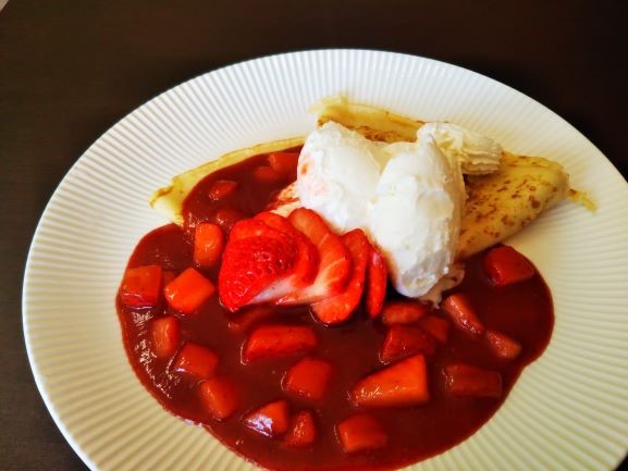 カフェで提供されるスイーツ