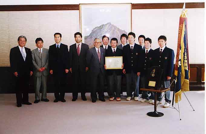 4月5日（火曜日）帝京第五高等学校剣道全国高等学校選抜大会の優勝報告（県庁）の画像