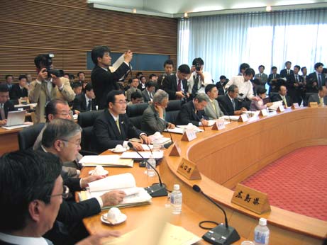 5月31日（火曜日）全国知事会議（東京都）の画像