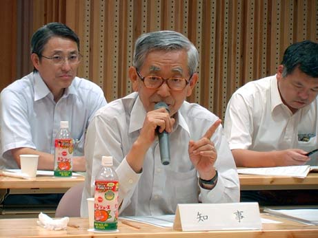 8月2日（火曜日）愛媛県経済諮問会議（県紙産業研究センター）の画像