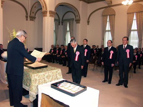 2月20日（月曜日）愛媛県政発足記念日知事表彰式（県庁）の画像