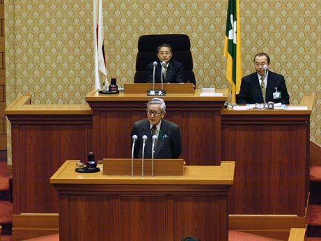 3月13日（火曜日）2月定例県議会閉会（議会議事堂）の画像