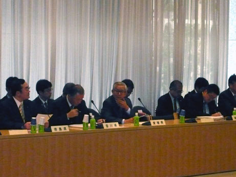 12月19日（水曜日）全国知事会　道州制特別委員会（東京都）の画像