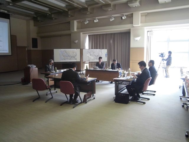検討委員会開催状況の写真2
