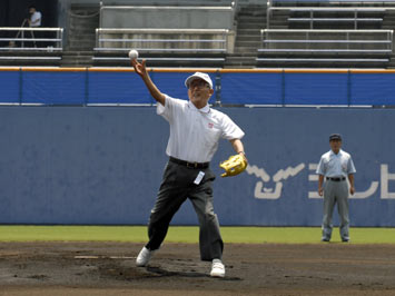 7月11日（金曜日）全国高等学校野球選手権愛媛大会開会式・始球式（坊っちゃんスタジアム）の画像