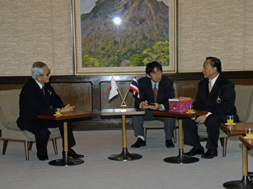 1月23日（金曜日）タイ王国元大臣との会談（県庁）の画像