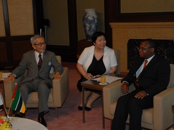 7月6日（月曜日）駐日モザンビーク大使との会談（県庁）