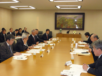 12月17日（木曜日）全国知事会「暫定税率・地方環境税・地方税制プロジェクトチーム」会議（東京都）の画像