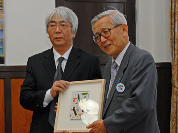 2月17日（水曜日）県出身の芸術家濱田亨氏との会談（県庁）の画像