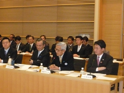4月15日（木曜日）参院選公約に関する全国知事会と民主党との意見交換会（東京都）の画像