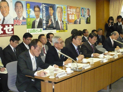 4月15日（木曜日）参院選公約に関する全国知事会と自民党との意見交換会（東京都）の画像