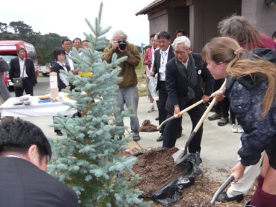 8月5日（木曜日）（現地8月4日）北針記念碑視察（記念植樹）（カリフォルニア州ポイントアリーナ市）の画像